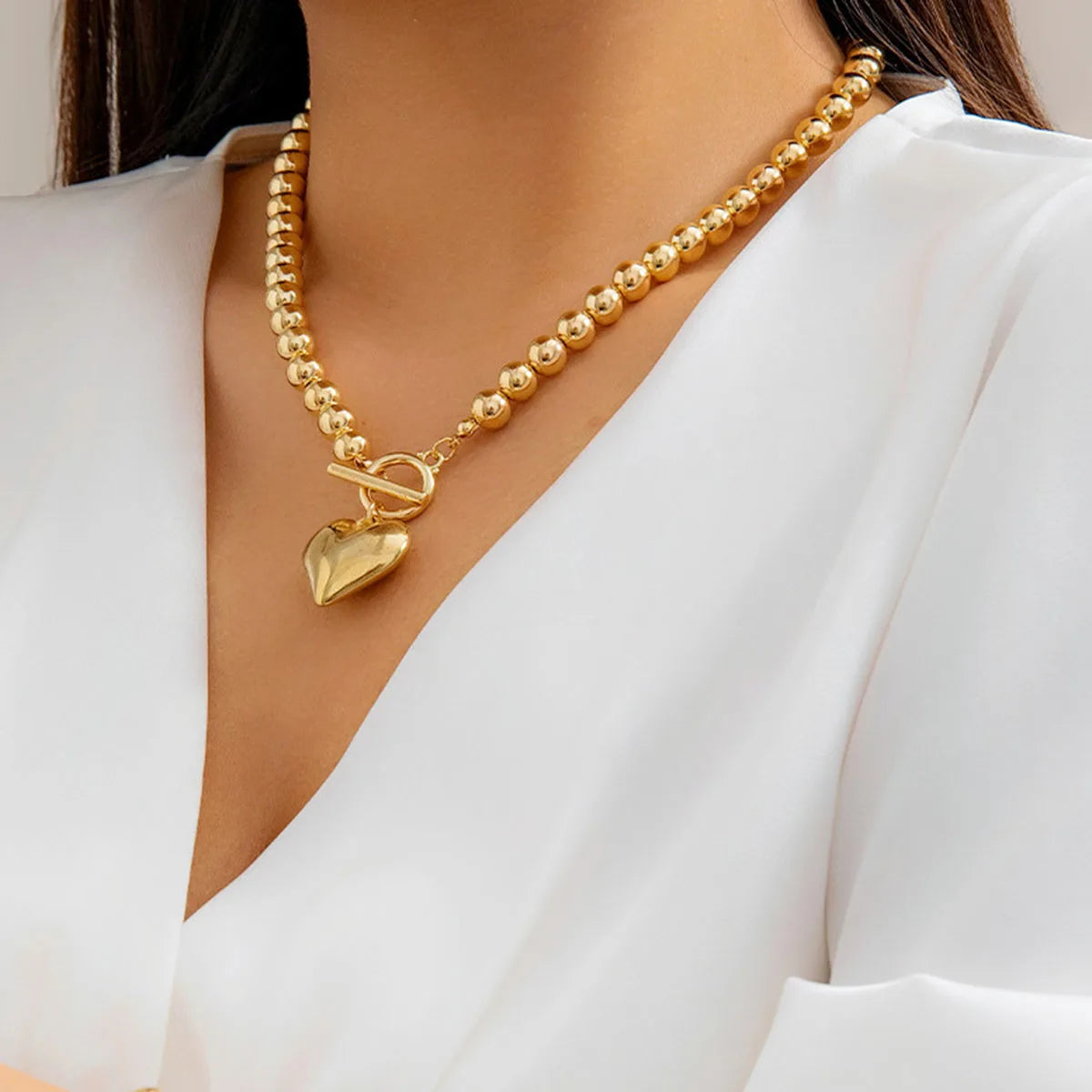 Boho Love Pendant Necklace Women's 2025 Multi Layer Gold Color Metal Imitation Pearl Girl Fashion Couple Fashion Jewelry